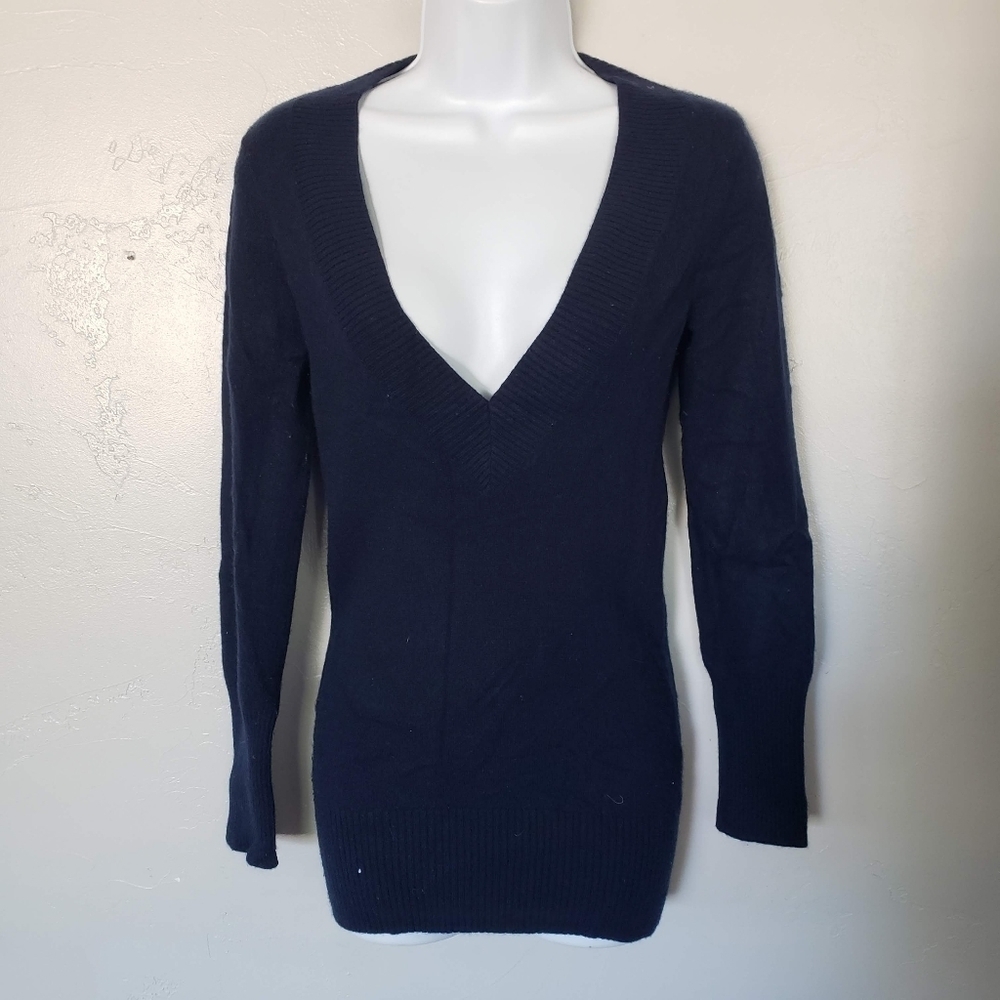 LA Made Women's Small 100% Cashmere Navy Blue Sweater Tunic Plunge V-neck Top